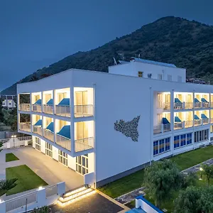 Riviera Del Sole 4*, Piraino Italia