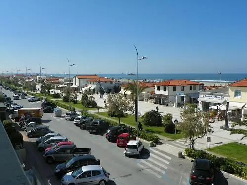 Hotel La Vela Lido di Camaiore 3*,  Italy