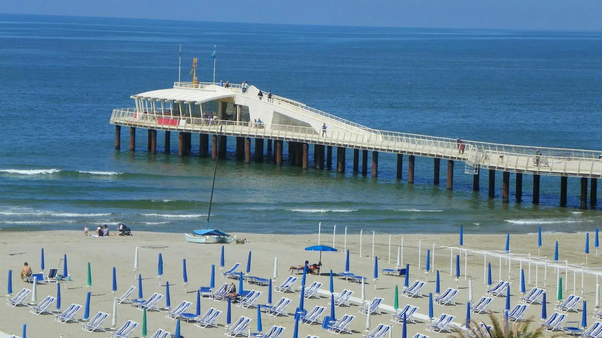 Hotel La Vela Lido di Camaiore